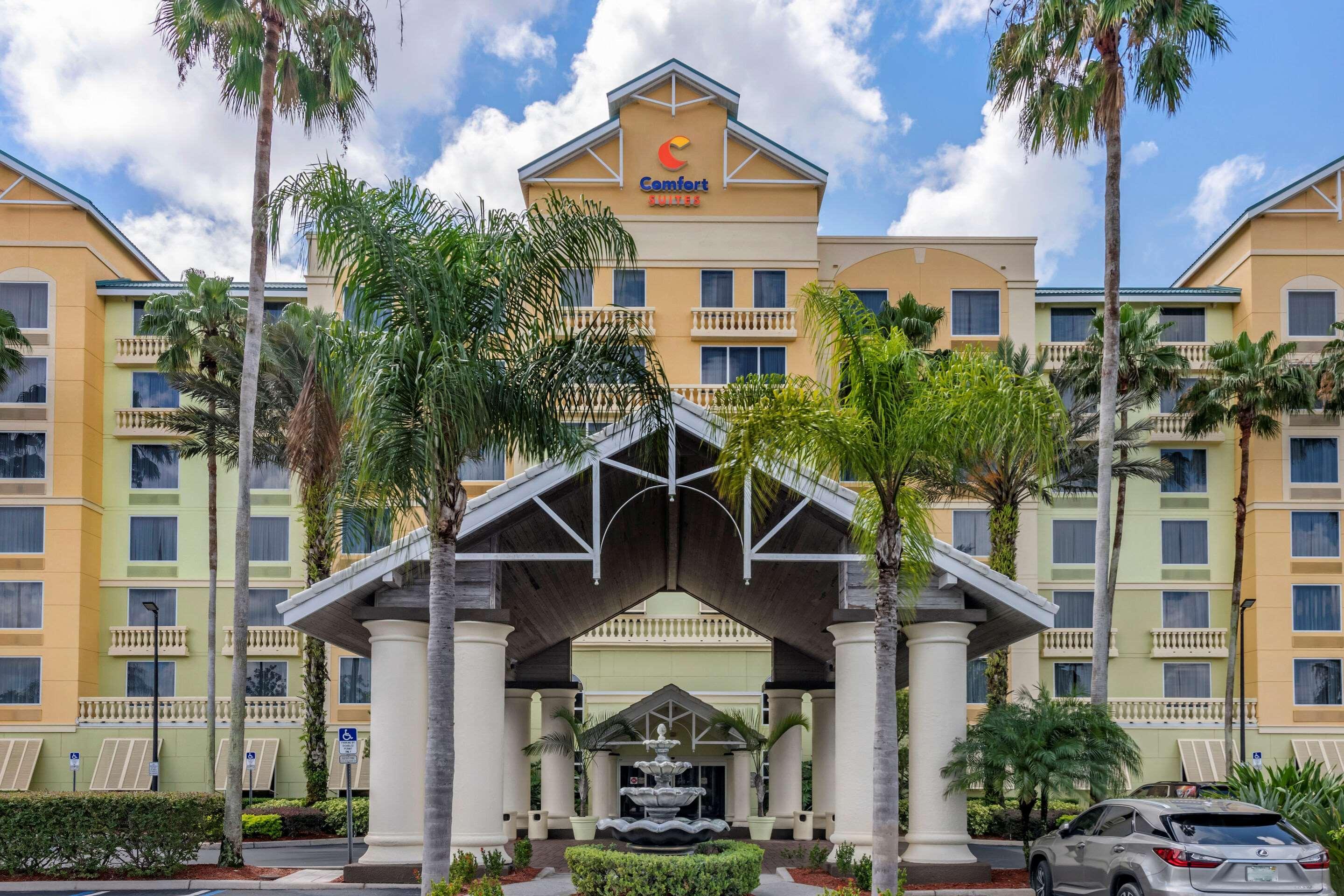 Comfort Suites Maingate East Orlando Exterior foto